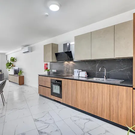 New! Sant Anna Residences, M2 By Sf Homes Апартаменты *