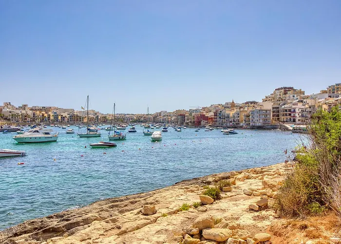 New! Sant Anna Residences, M2 By Sf Homes Daire