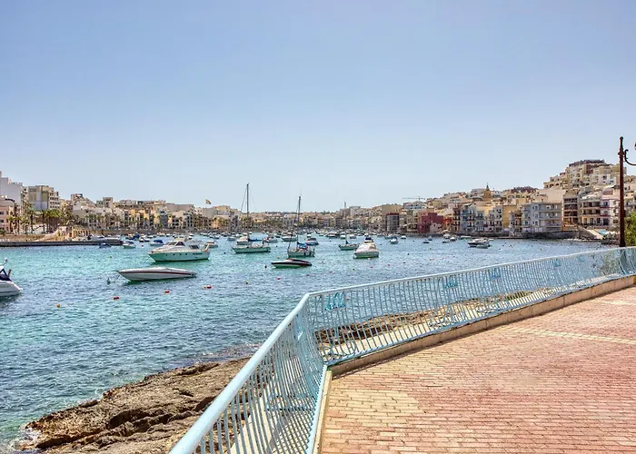 New! Sant Anna Residences, M2 By Sf Homes Daire