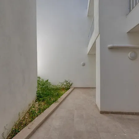 New! Sant Anna Residences, M2 By Sf Homes Apartmán