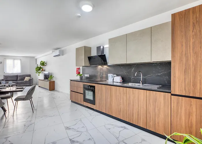 New! Sant Anna Residences, M2 By Sf Homes Appartement *